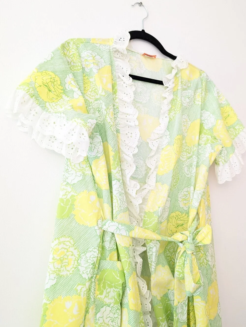Lilly Pulitzer Vintage 1960/70's White Label Robe with Eyelet lace detail - Picture 3 of 6